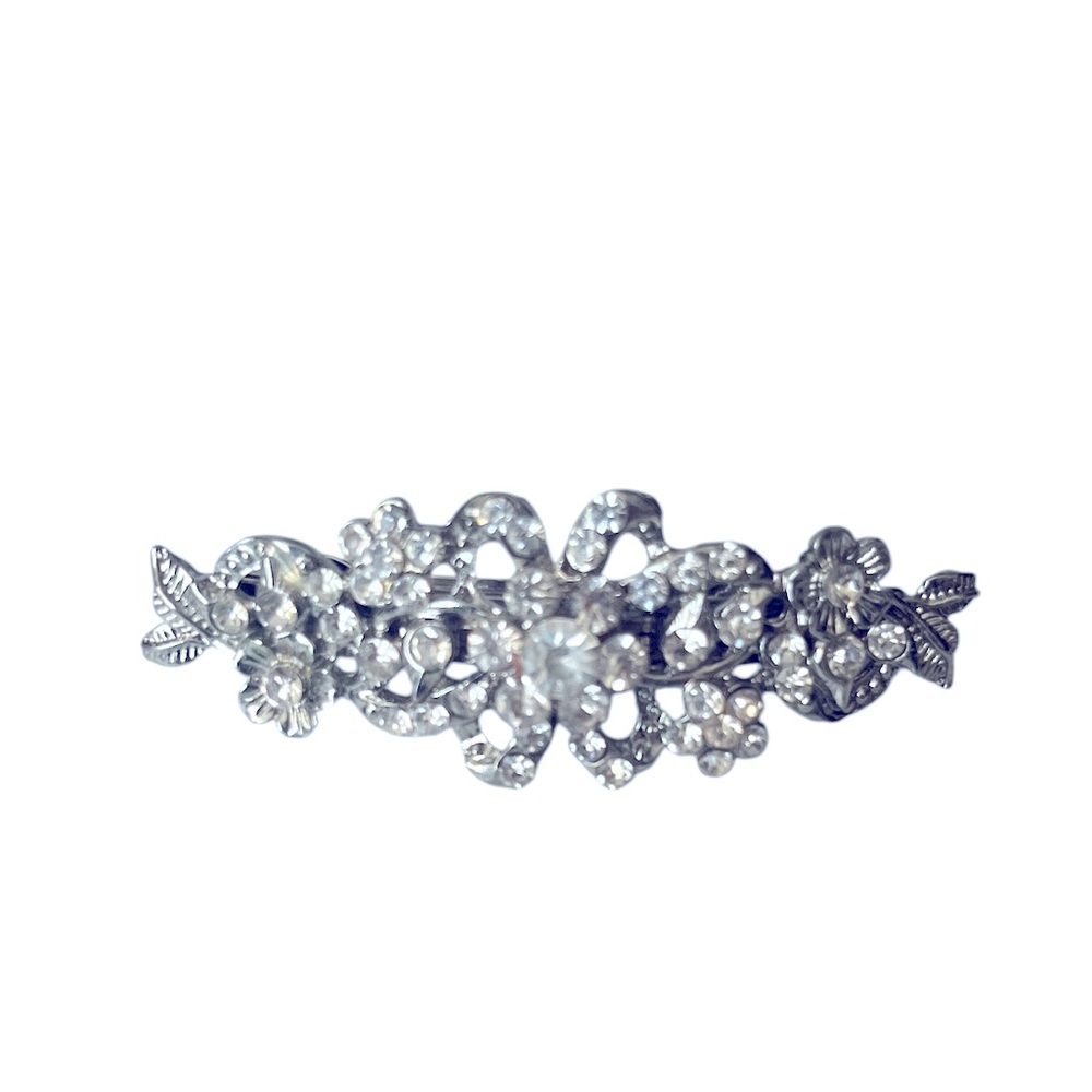 Elegant Silver Floral Hair Clip